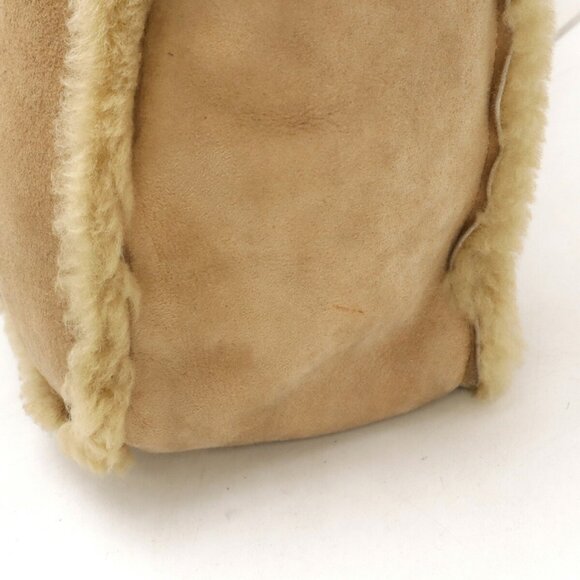 CHANEL Black Tote Bag - Picture 5 of 9